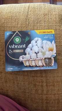 Air Wick Vibrant Cotton & White Lotus Scented Oil Refills, 4 Count